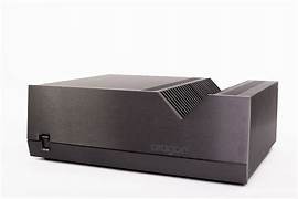 Aragon Endstufe 8008, schwarz